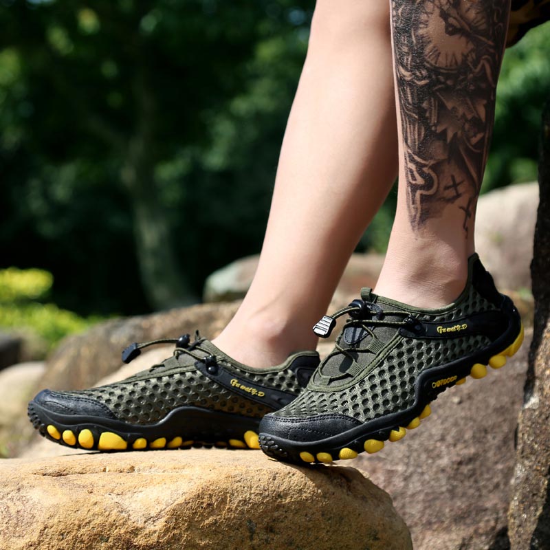 trekking mountain mens sports  - Pilates Yoga On The Square recensione e prezzo