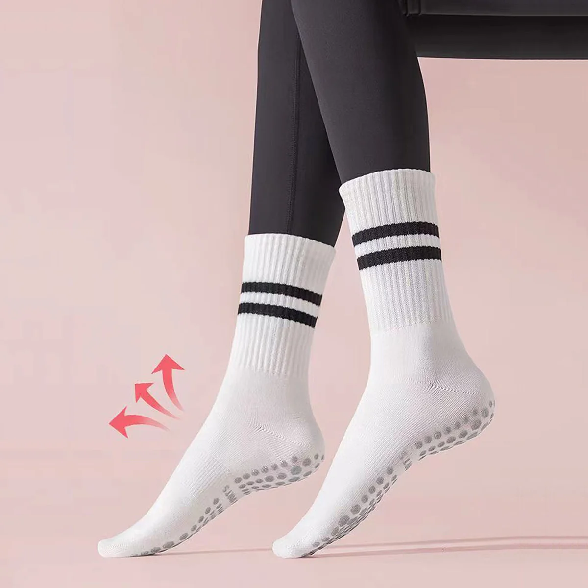 3 Pairs Long Yoga Socks with G - Pilates Yoga And Barre recensione e prezzo