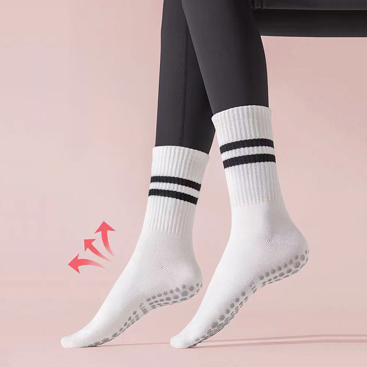 3 Pairs Long Yoga Socks with G - Pilates Yoga And Barre recensione e prezzo